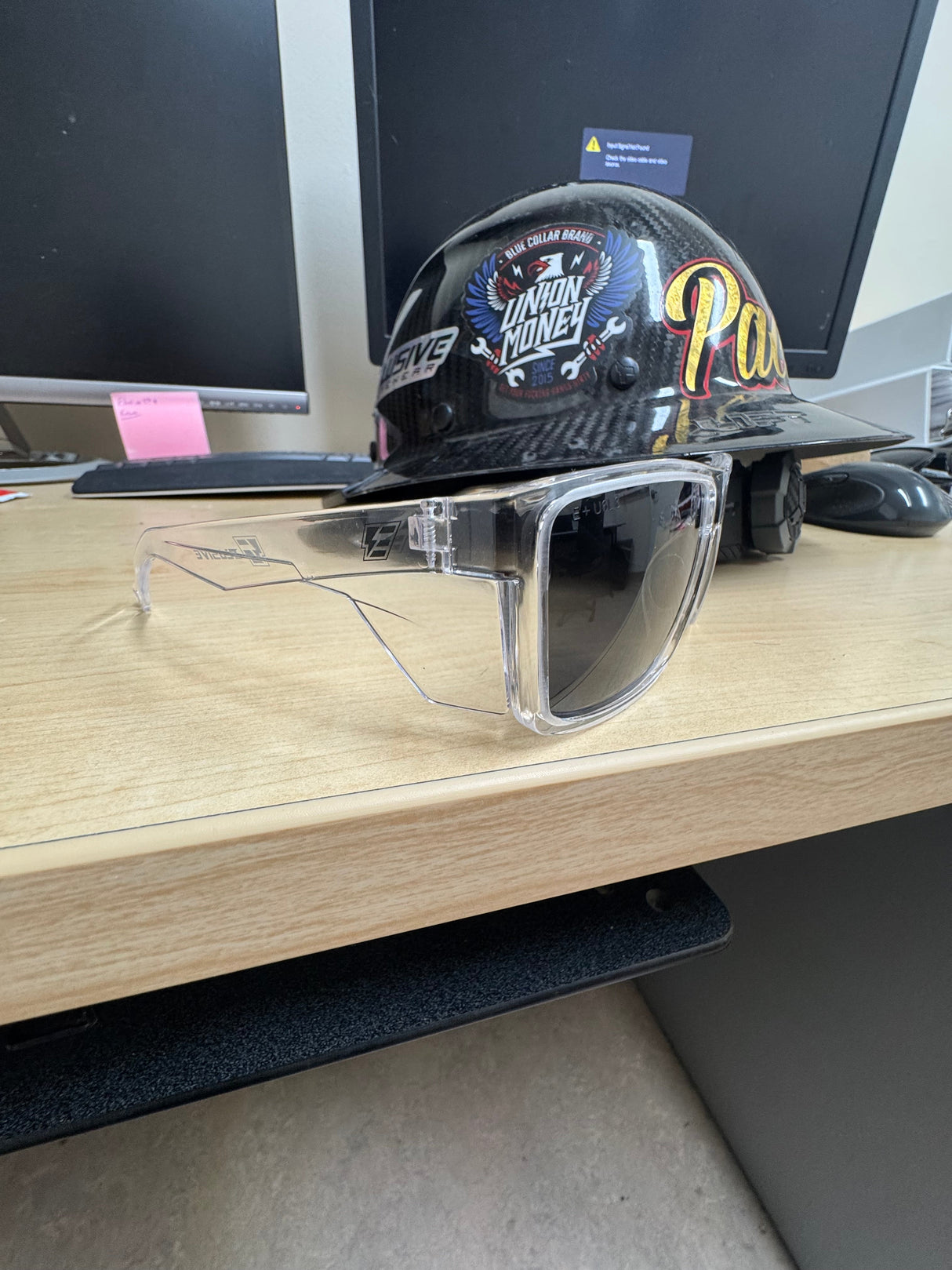 The Basic Z87+ Clear/Smoked