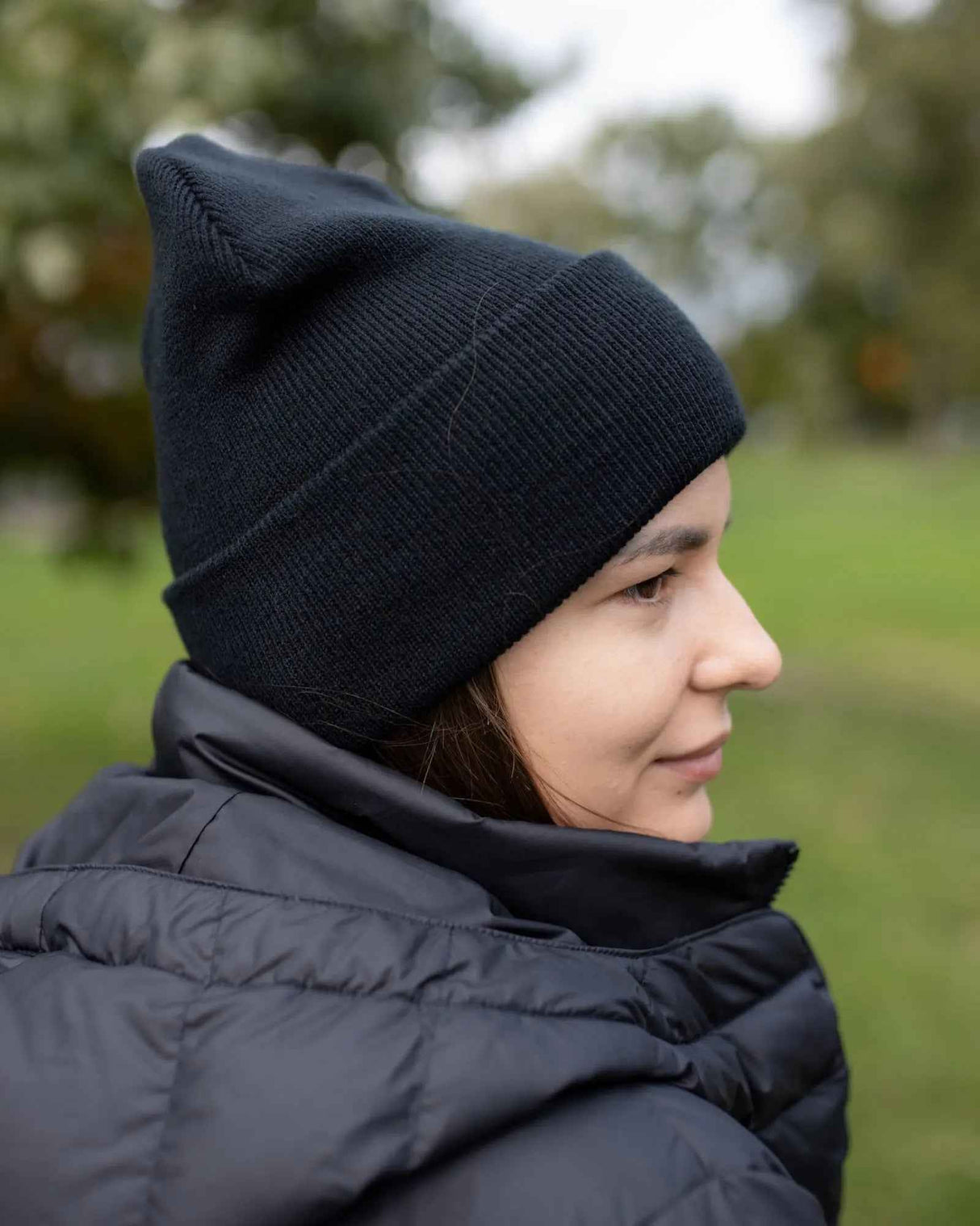 CS101 HAAKWEAR Traditional Silent Cuffed Beanie, Midnight Black
