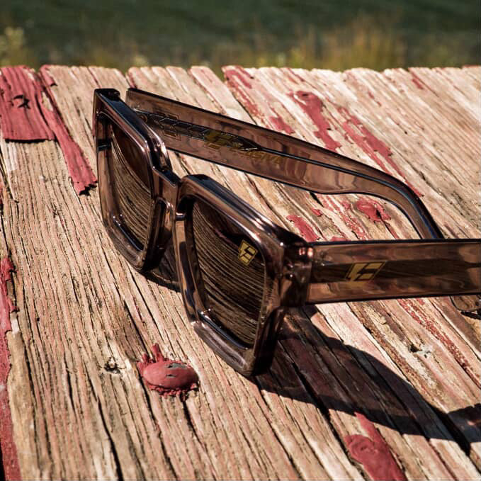 Lux Shades. Crystal grey/Smoked. Nonpolarized