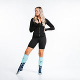 Navy and Mint Boom