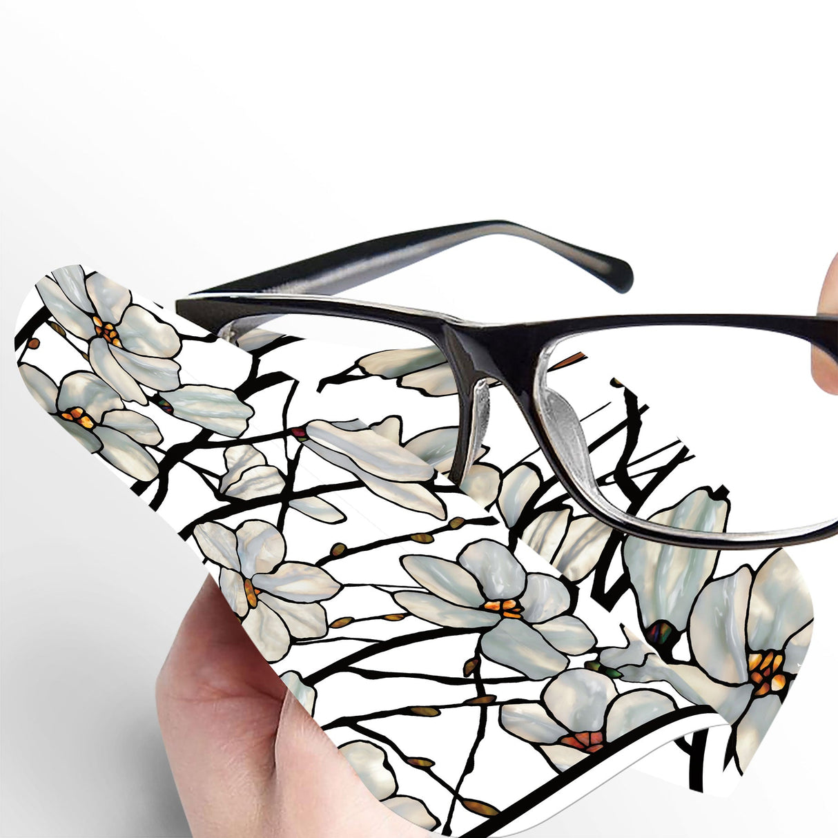 Tiffany Magnolia Microfiber Lens Cleaning Cloth – Soft, Non-Abrasive, Art-Inspired