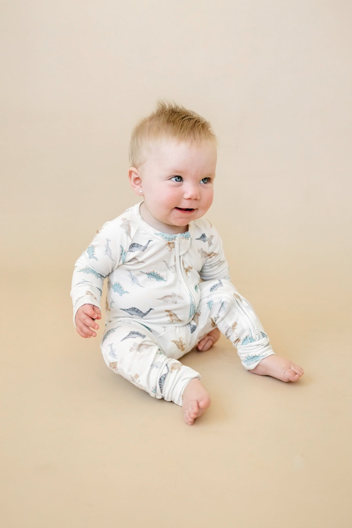 Snugglesaurus Bamboo Zippy Pajamas *9-12 months left