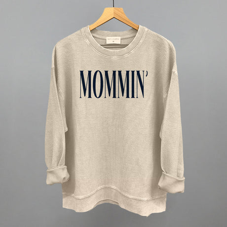 Mommin' Blue Text