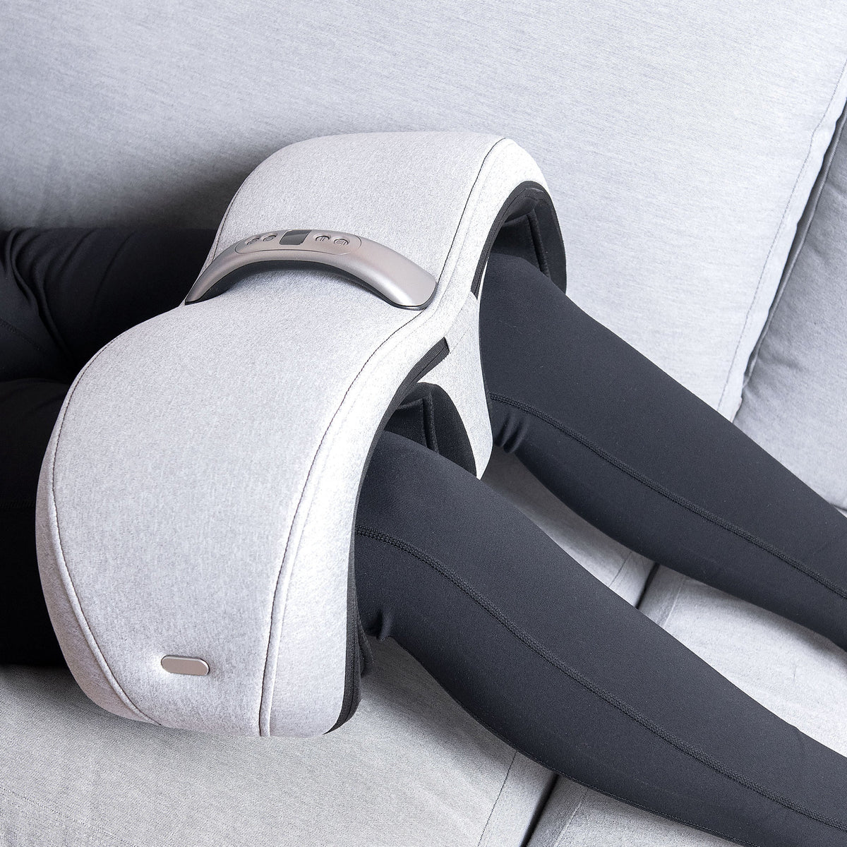 Carepeutic Deluxe Dual Action Knee or Calf Massager with Kneading Vibration and Heat Therapy KH353
