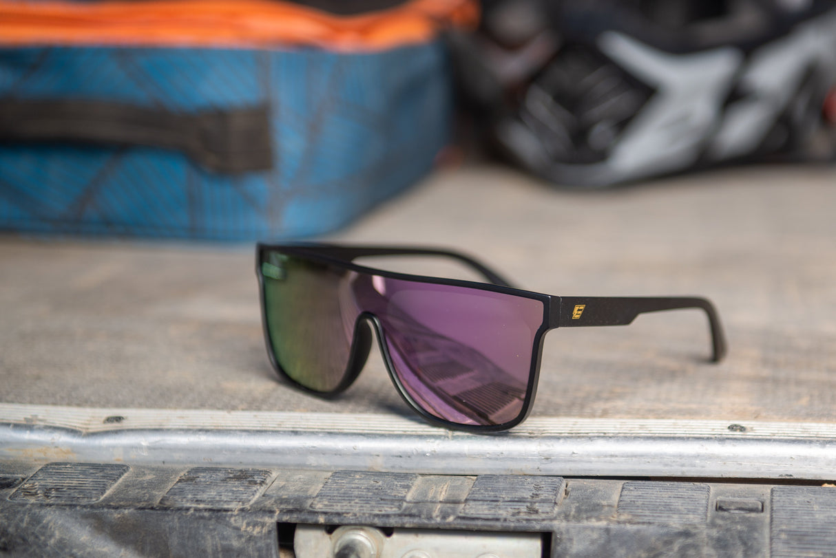 Blockers Pink Revo Lens Polarized