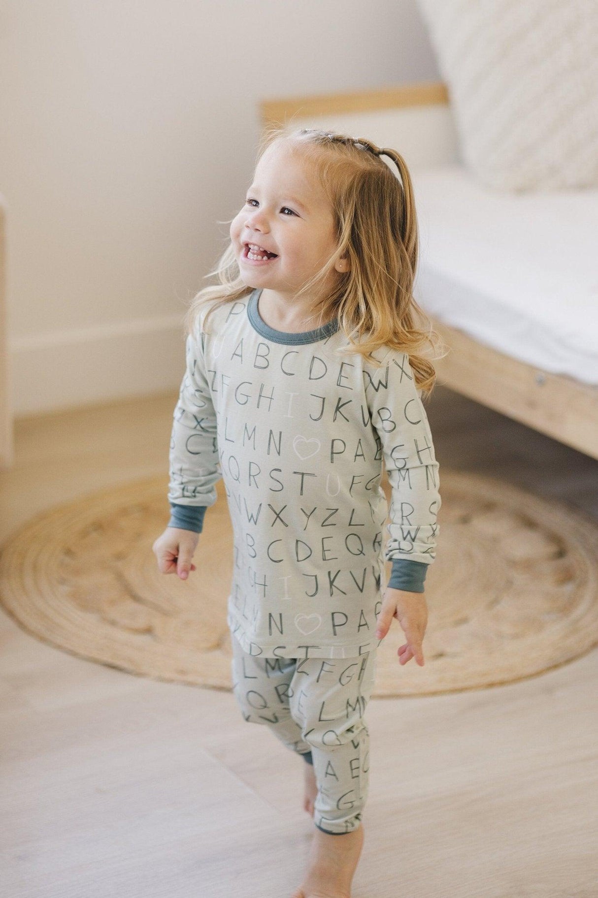 I <3 U ABC 2pc Bamboo Pajamas *Size 5 Left